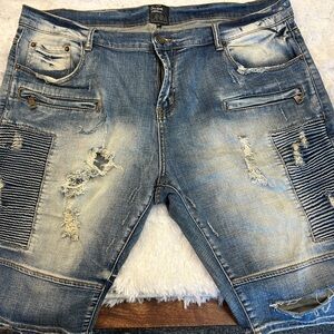Decibel distressed men’s jean shorts Sz 42W